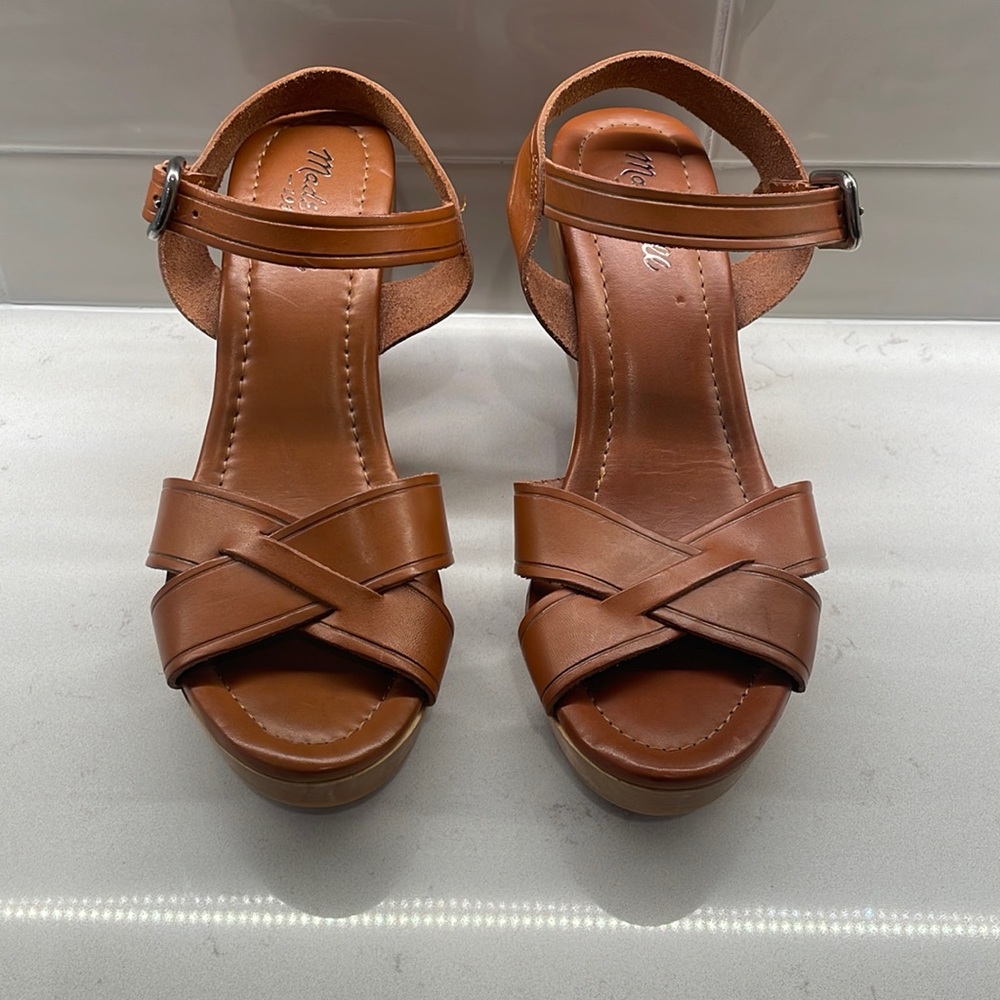 NWOT Madewell wooden platform sandals